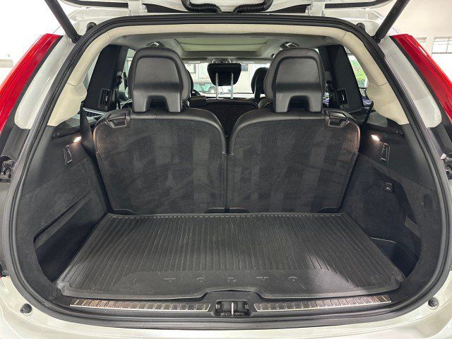 Used 2017 Volvo XC90 T6 Inscription w/ Vision Package AWD/4WD image 39
