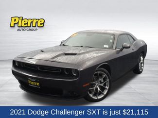 Used 2021 Dodge Challenger SXT w/ Plus Package 360° Tour