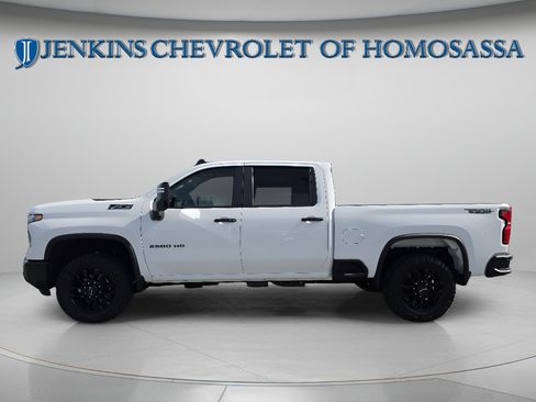 New 2026 Chevrolet Silverado 2500 LT w/ Trail Boss Package AWD/4WD image 9