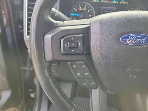 Used 2018 Ford F150 XLT w/ Equipment Group 302A Luxury image 15