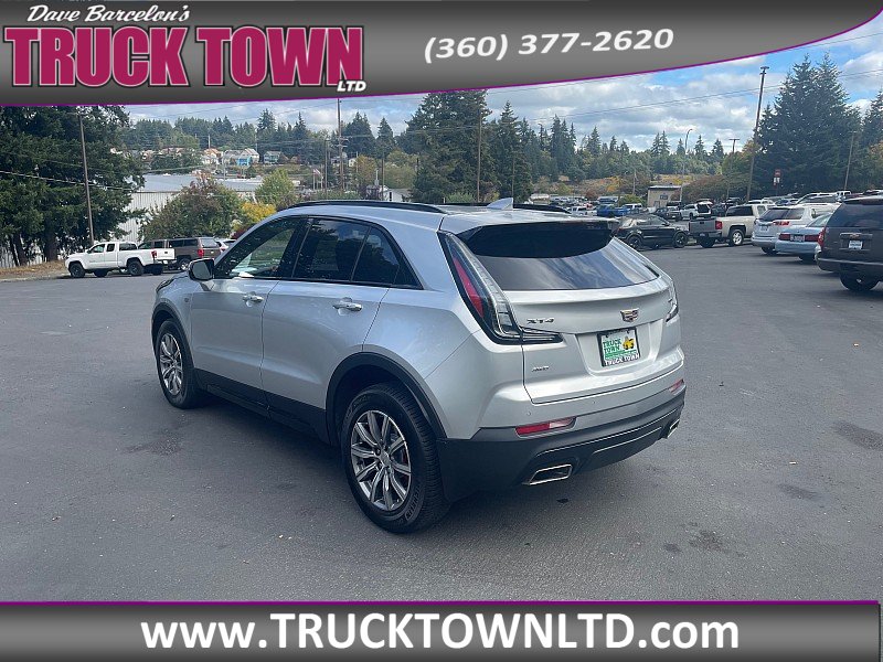 Used 2021 Cadillac XT4 Sport AWD/4WD image 3