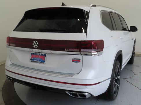 New 2026 Volkswagen Atlas SEL Premium R-Line AWD/4WD image 4
