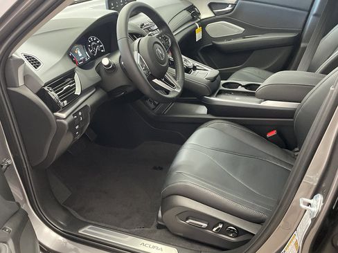 Used 2025 Acura RDX SH-AWD w/ Technology Package image 8