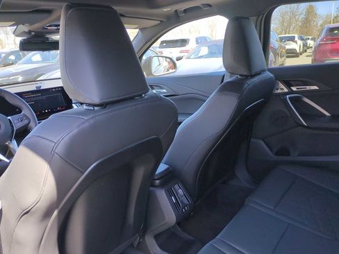 Used 2025 BMW X2 xDrive28i w/ Convenience Package image 18