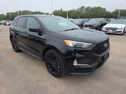 Used 2024 Ford Edge ST-Line AWD/4WD image 7