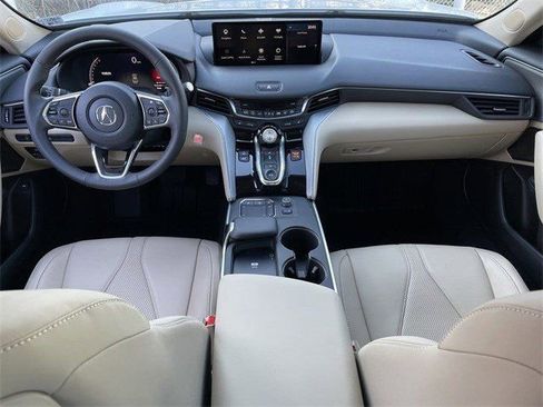 Used 2025 Acura TLX Technology Package image 8