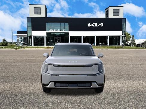 New 2026 Kia EV9 Land AWD/4WD image 2