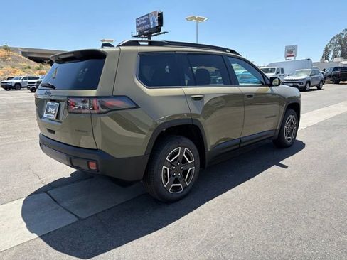 New 2026 Jeep Cherokee Laredo AWD/4WD image 7
