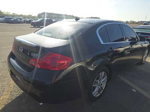 Used 2013 INFINITI G37 Journey w/ Premium Pkg image 3