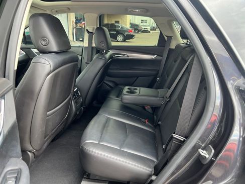 Used 2019 Cadillac XT5 Premium Luxury w/ Advanced Security Package FWD image 11