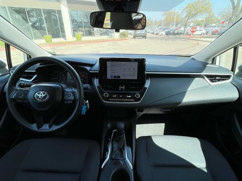 Used 2024 Toyota Corolla LE image 12