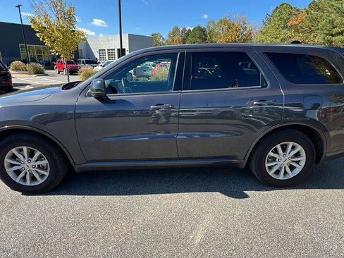 Used 2025 Dodge Durango GT image 11