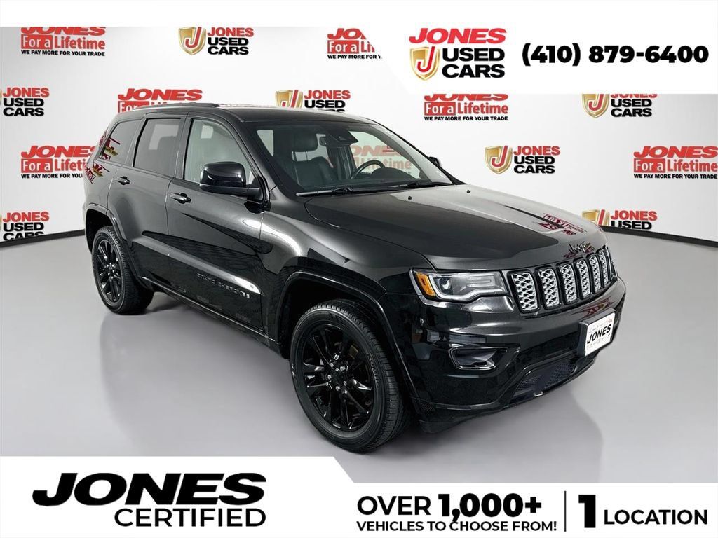 Used 2020 Jeep Grand Cherokee Altitude AWD/4WD image 1