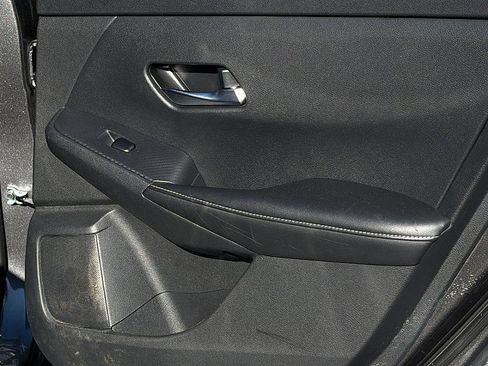 Used 2023 Nissan Sentra S image 23