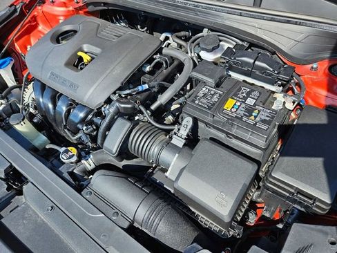 Used 2023 Kia Forte LXS w/ LXS Technology Package FWD image 19