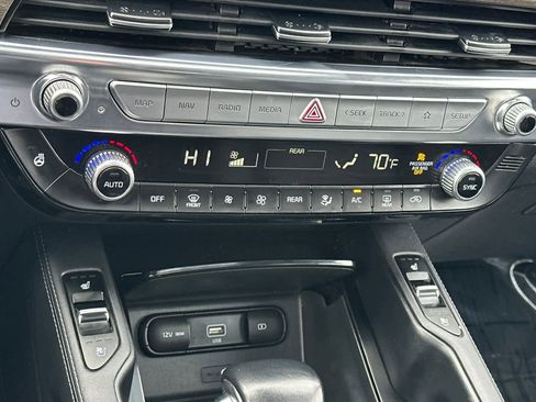 Used 2021 Kia Telluride EX w/ EX Premium Package image 22