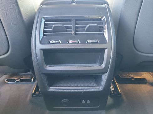 Used 2026 BMW X5 xDrive40i w/ Parking Assistance Package AWD/4WD image 13