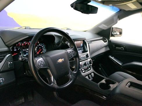 Used 2019 Chevrolet Tahoe LS AWD/4WD image 15