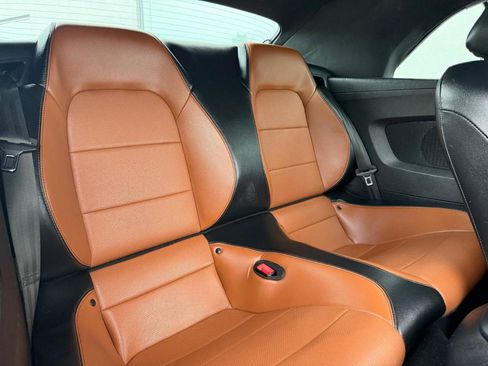 Used 2019 Ford Mustang Premium RWD image 25