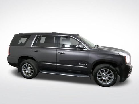 Used 2017 GMC Yukon Denali w/ Open Road Package AWD/4WD image 2