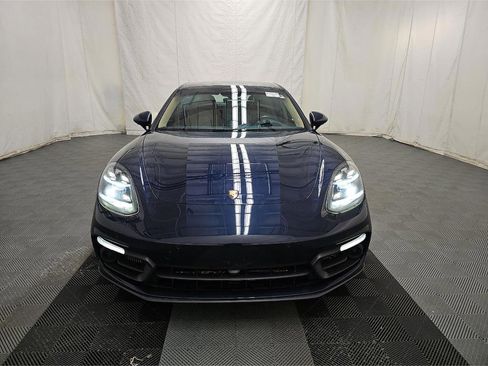 Used 2023 Porsche Panamera 4 Platinum Edition AWD/4WD image 2