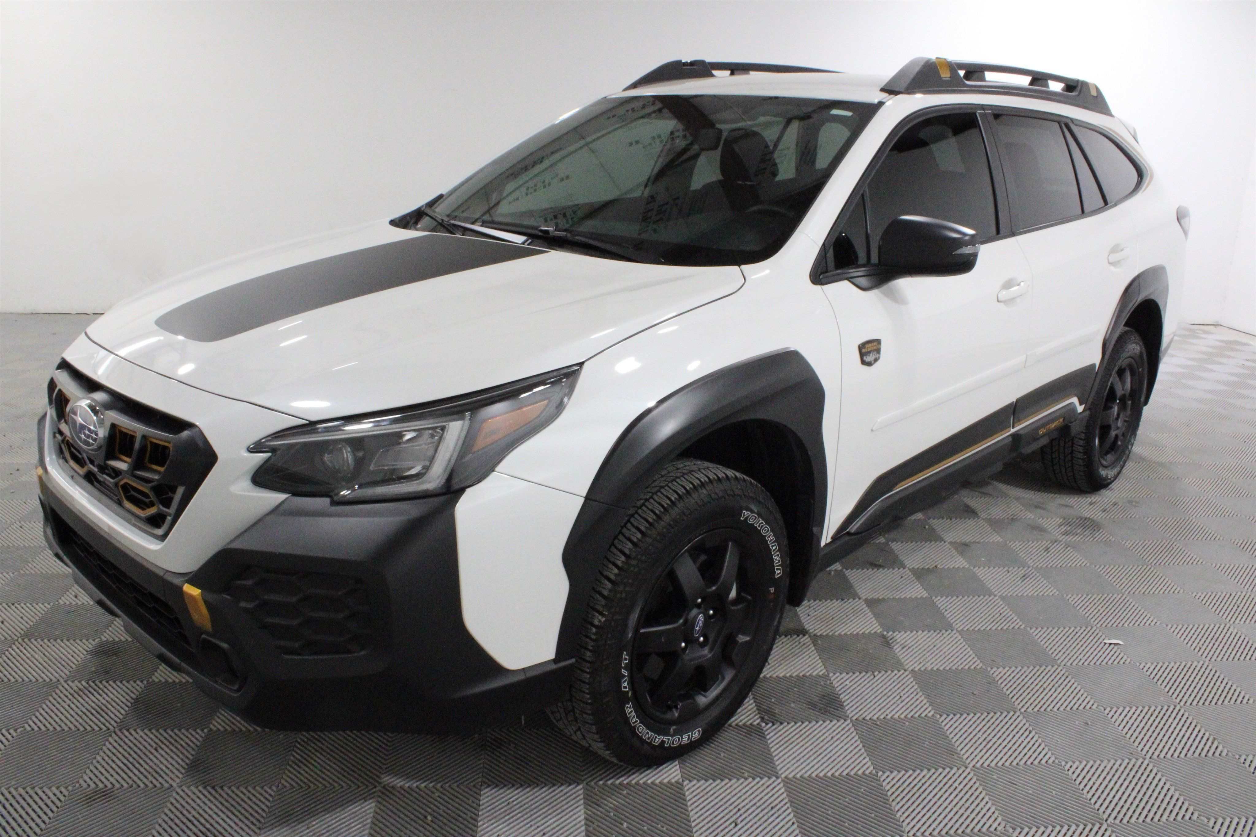 Used 2025 Subaru Outback Wilderness AWD/4WD image 27