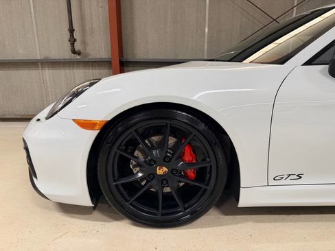 Used 2015 Porsche Cayman GTS image 20