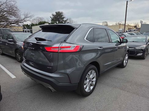 Used 2022 Ford Edge Titanium image 5