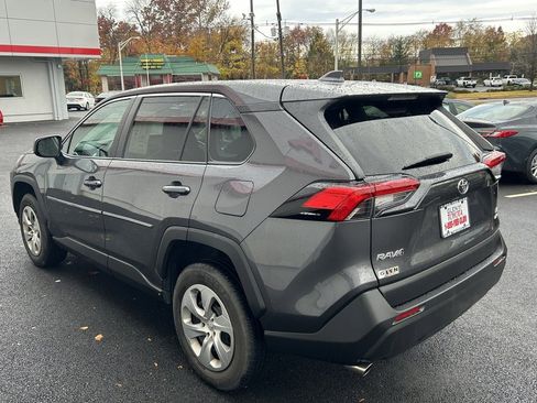 Certified 2022 Toyota RAV4 LE image 7