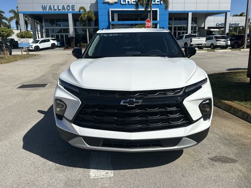 New 2026 Chevrolet Blazer LT w/ Convenience Package image 3