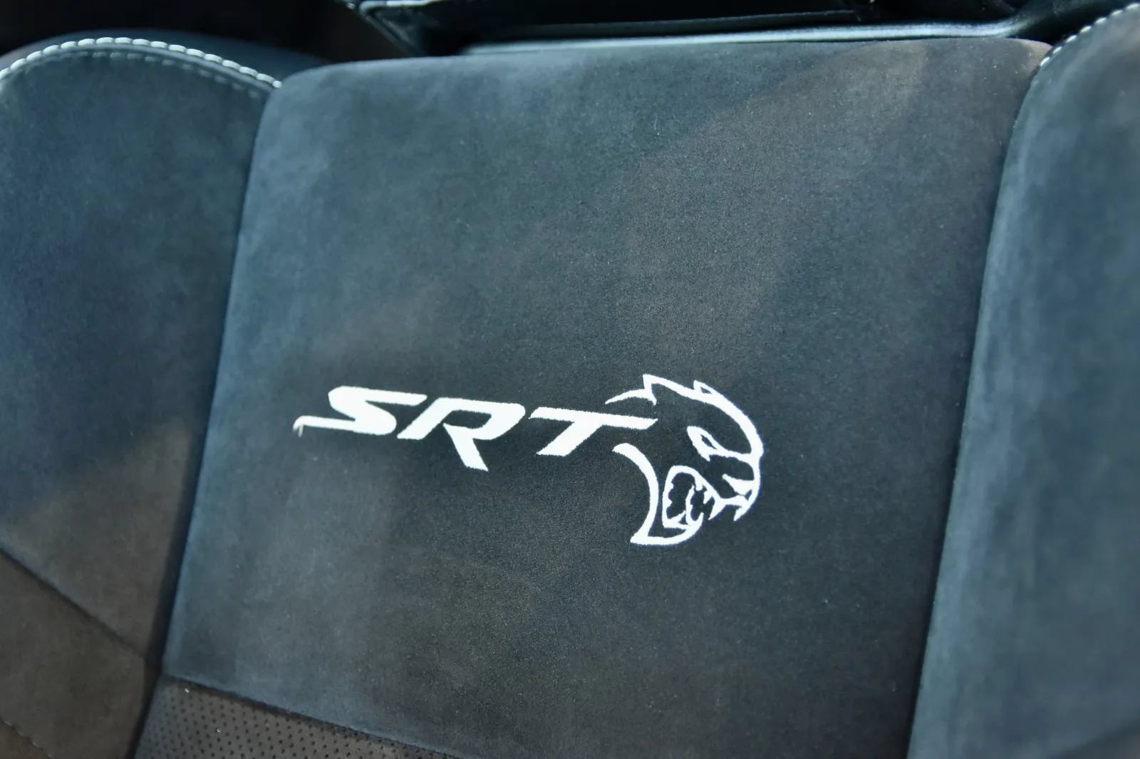 Used 2022 Dodge Challenger SRT Hellcat w/ Plus Package RWD image 20