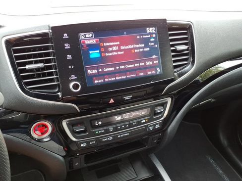 Used 2021 Honda Ridgeline Black Edition image 16