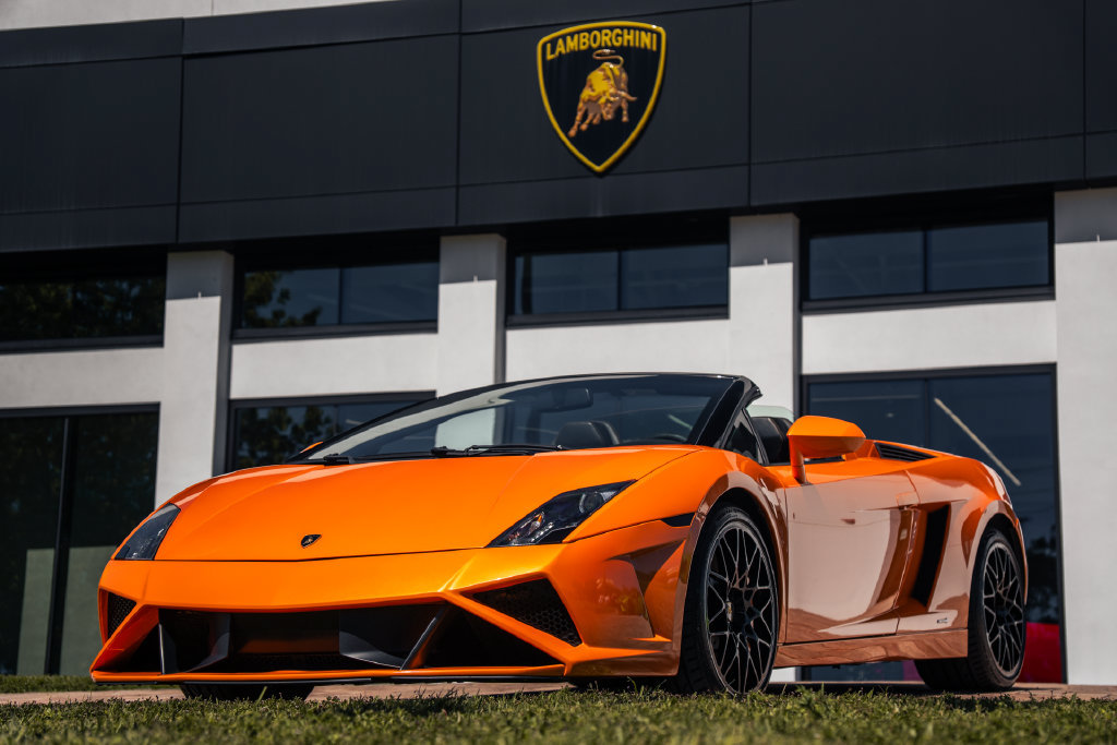 Used 2013 Lamborghini Gallardo LP 560-4 AWD/4WD image 2