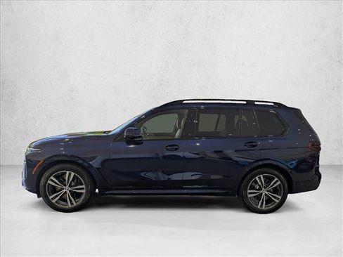New 2027 BMW X7 xDrive40i w/ M Sport Package AWD/4WD image 5