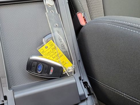 Used 2024 Subaru Outback Premium image 28