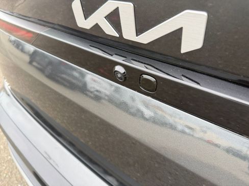 Used 2025 Kia K4 LXS image 23