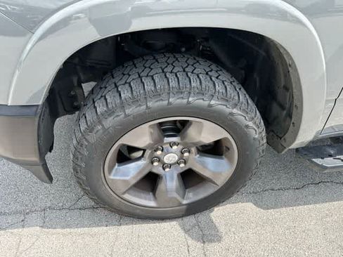 Used 2020 RAM 1500 Big Horn w/ Built-to-serve Edition AWD/4WD image 3