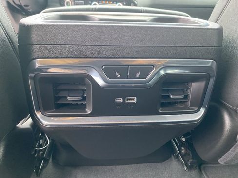 Used 2024 GMC Sierra 2500 SLT w/ SLT Premium Package AWD/4WD image 29