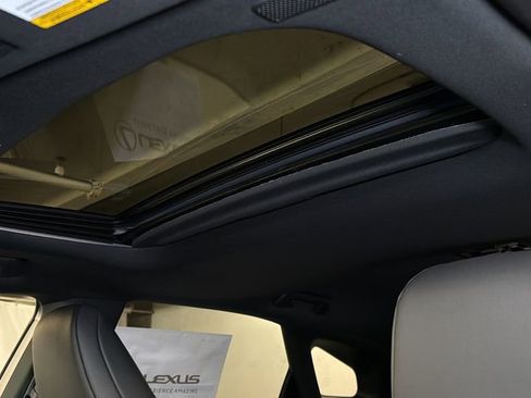 New 2026 Lexus RX 450h image 6