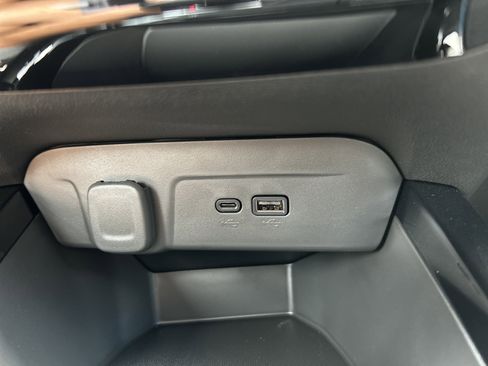 New 2025 Chevrolet Trax LT w/ Driver Confidence Package image 28