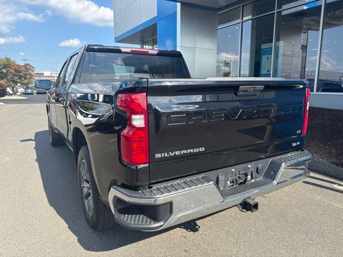 Used 2021 Chevrolet Silverado 1500 LT AWD/4WD image 8