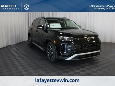 New 2025 Volkswagen Tiguan S image 1