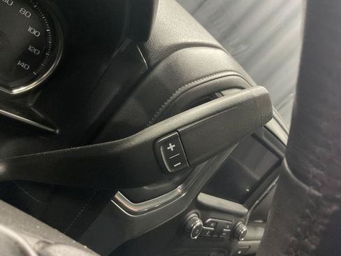 Used 2020 Chevrolet Silverado 1500 LT Trail Boss w/ Midnight Edition AWD/4WD image 23