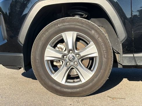 Certified 2025 Toyota RAV4 XLE FWD image 12