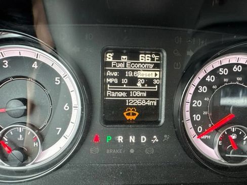 Used 2018 RAM 1500 Express AWD/4WD image 14