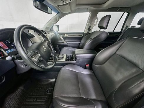 Used 2017 Lexus GX 460 w/ Navigation Package AWD/4WD image 6
