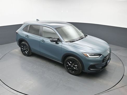Used 2025 Honda HR-V Sport image 36