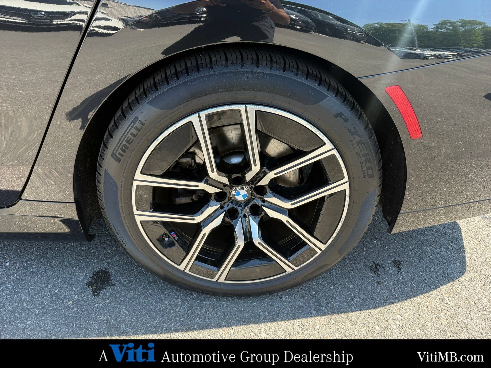 Used 2025 BMW 740i xDrive AWD/4WD image 13