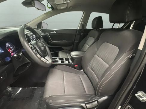 Used 2020 Kia Sportage LX FWD image 22