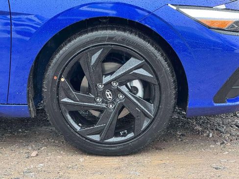 New 2026 Hyundai Elantra SEL Sport Premium FWD image 6